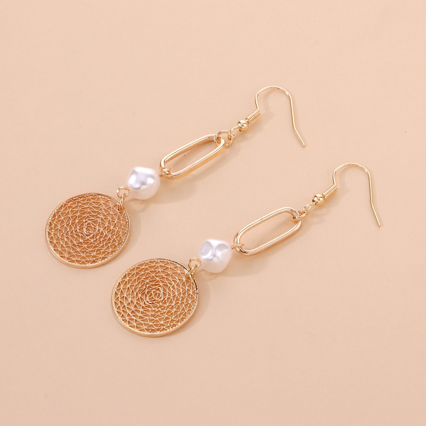 18k Gold Stainless Steel Geometric hollowed-out circle pearl Earring for Women