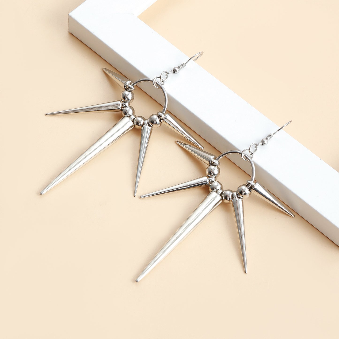 Punk personality earrings trendy and cool Irregular geometric earrings for men and women silver earrings